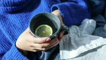 Как правильно пить лимонную воду? Рассказала нутрициолог