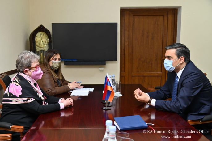 Թաթոյանը ՀՀ-ում ԵՄ դեսպանի հետ քննարկվել է դատական համակարգում քաղաքացիների իրավունքներին վերաբերող խնդիրներ