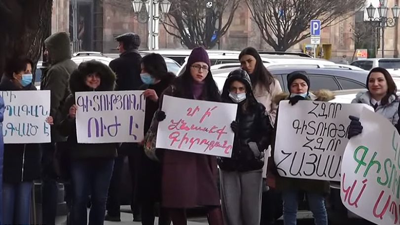 ‘Don't harm science’: Scientific workers protest outside Armenian government