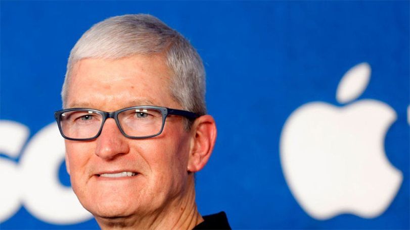 Apple boss faces investor concern over £73m pay