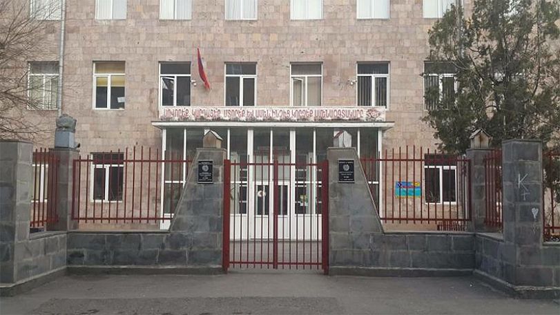 Նաիրի Զարյանի անվան դպրոցում լարված մթնոլորտ է. Ահազանգի հետքերով