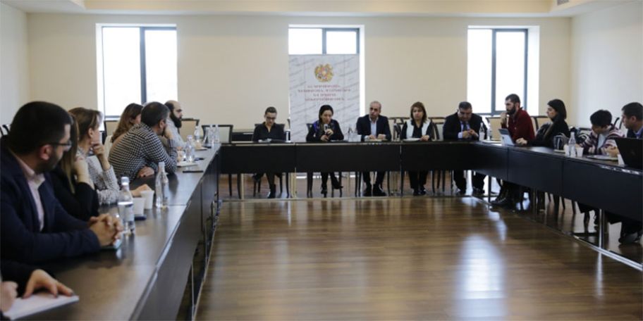 9-րդ դասարանի ավարտին բնագիտական առարկաների քննությունների համար սահմանվել է լաբորատոր փորձի պահանջ