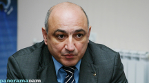 Կոպիտ հաշվարկներով 10 անգամ նվազել է վարչապետի լայվ ելույթների լսարանը. Բորիս Նավասարդյան
