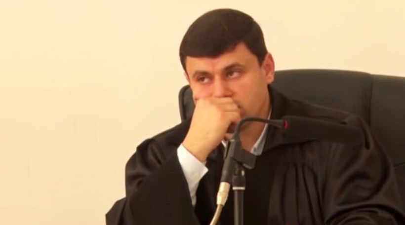 Судья Борис Бахшиян останется под стражей еще на один месяц