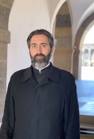 Անհարմար հարցեր հոգևորականին (մաս 1)