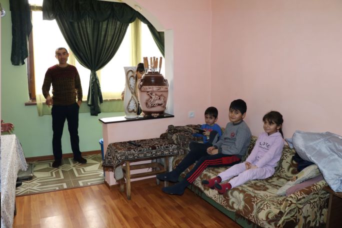 Housewarming celebrated again in border village of Aygepar – Viva-MTS