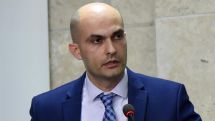 Ինչու է էժանանում դոլարը