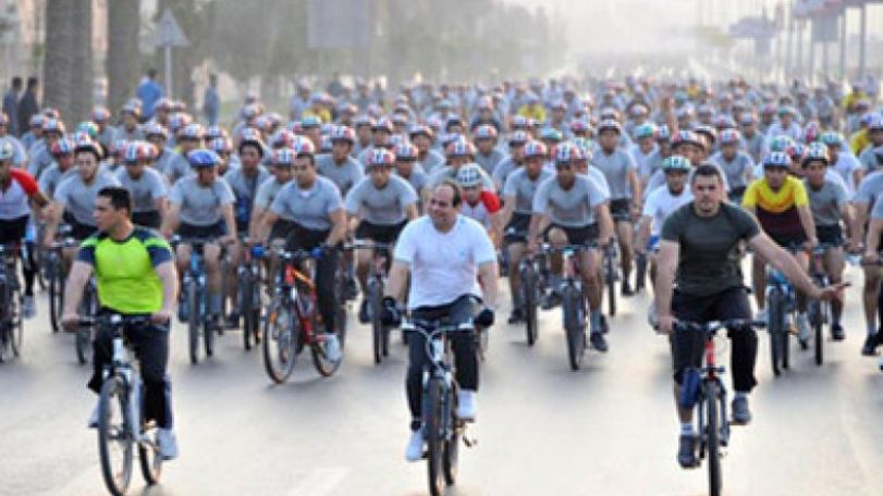 Sisi gets on his bike to fight fuel subsidies