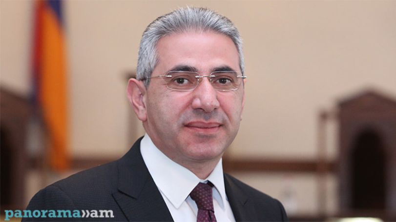 Էդգար Ղազարյան. Գյումրին հիմա էլ քայլ անի ու մերժի կապիտուլյանտ ապիկարին