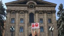 Anti-Pashinyan protest held outside Armenian parliament