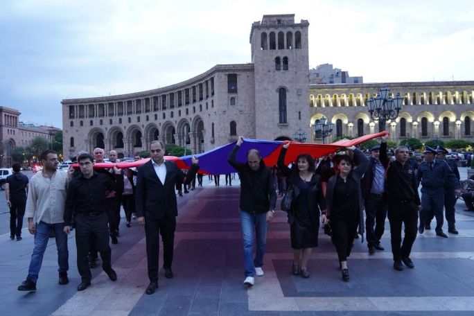 «Ազատագրական Շարժում».  Վաղը բոլորս դեպի Երևանի  Ֆրանսիայի հրապարակ