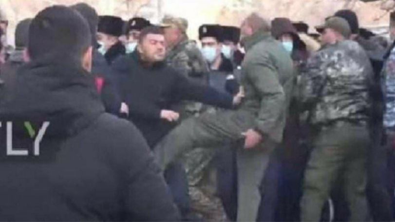 Սարգիս Հովհաննիսյանի քացի տալու տեսանյութն ուղարկվել է Քննչական կոմիտե