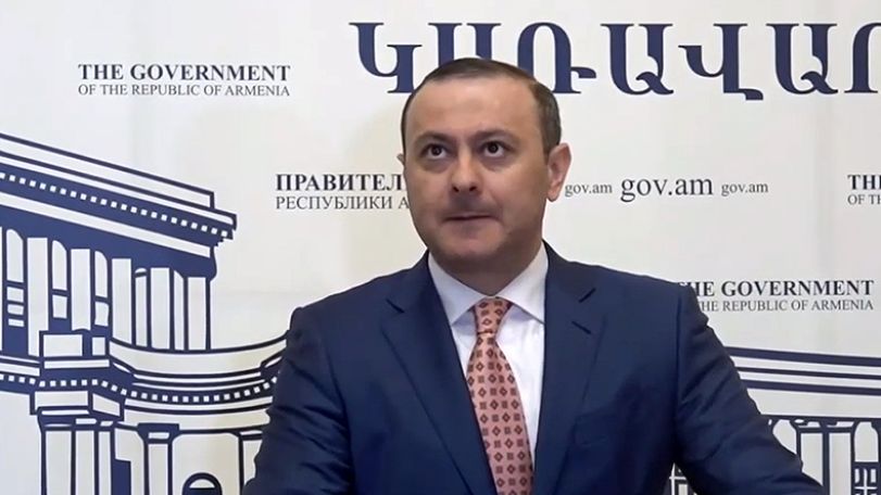 «Մեզ համար անկլավների հարցի լուծման տարբերակն այն է, որ Հայաստանինը մնա Ադրբեջանին, իսկ ադրբեջանականը՝ Հայաստանին»