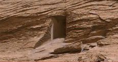 NASA-ի Curiosity մարսագնացը ֆիքսել է մարդու կողմից ժայռի մեջ «փորված մուտքը»