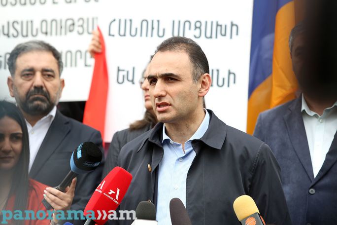 Совет попечителей фонда «Арар» призывает действующие власти Армении незамедлительно освободить Аветика Чалабяна