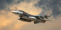 Greece accuses Turkey of violating its airspace