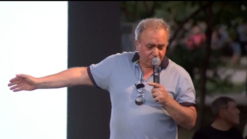 Բագրատյանը քարտեզներով բացատրում է,թե ինչ անկալավների մասին է խոսք գնում