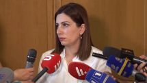 Այո, ես համարում եմ խիստ ժողովրդավարական. Ավանեսյանը՝ ոստիկանի կողմից քաղաքացուն գետնին ծեփելու մասին