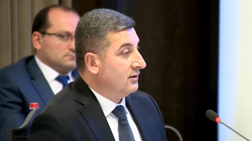ՏԿԵ նախարարը սուբվենցիաների պետության մասնաբաժնի փոխարեն հրապարակեց նաև համայնքների ներդրումների գումարները