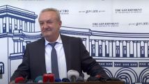 Մենք ասում ենք անգլերենն էլ այո, ռուսերենն էլ այո, ֆրանսերենն էլ այո, վրացերենն էլ այո. Վահրամ Դումանյան