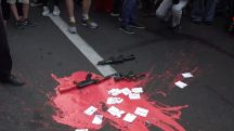 Opposition staged protest outside ruling party office in Yerevan