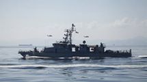 US, Iranian military vessels narrowly avoid collision in Persian Gulf