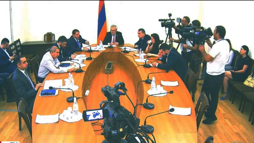 ՔՊ-ական պատգամավորի համար հասկանալի չէ, թե ով էր ղեկավարում 44-օրյա պատերազմը