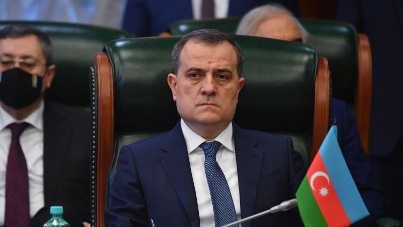 Байрамов не видит особого прогресса в переговорах по мирному договору