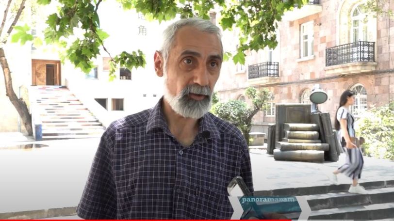 Հովիկ Չարխչյան. Ներկայումս մեր գրական շուկան հեղեղված է բավականին մեծ ծավալի անարժեք գրականությամբ