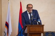 Հրաչյա Ռոստոմյանը պարզաբանել է Գոռ Մինասյանի հետ կապված իրավիճակը