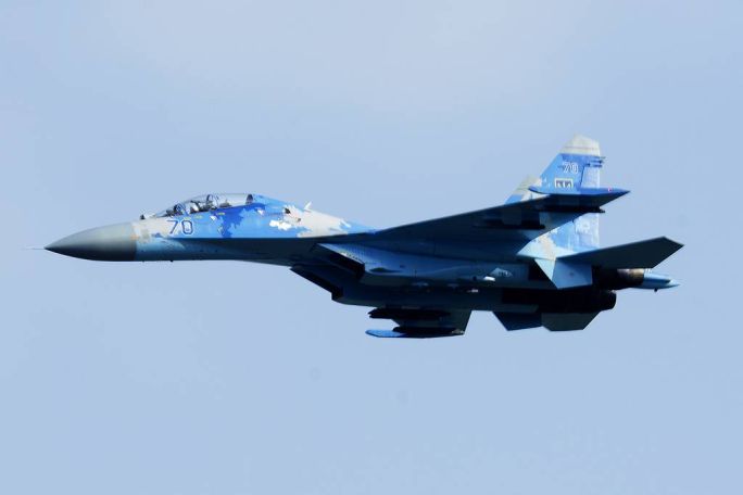 US House approves $100m in funding to train Ukrainian pilots