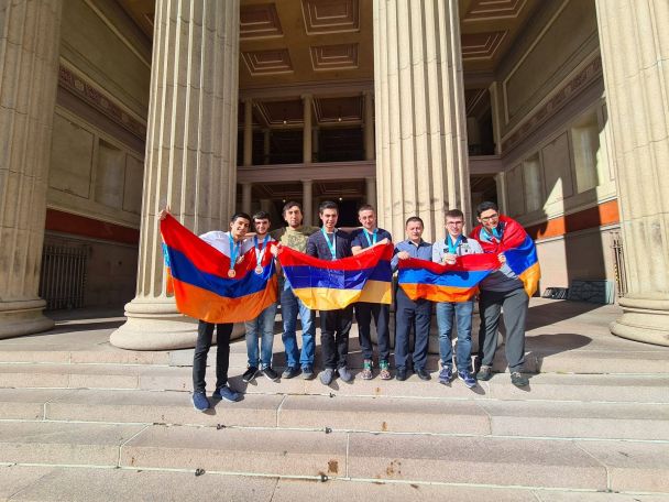 Armenia wins six medals at International Mathematical Olympiad