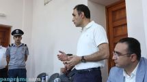 Opposition activist Avetik Chalabyan accuses Pashinyan of persecuting him and his family