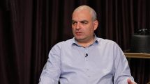 Եվ ոչ ոք չի փախչի նորին մեծություն պատմությունից․ Դեմոյան