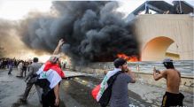 Iran closes borders with Iraq over unrest
