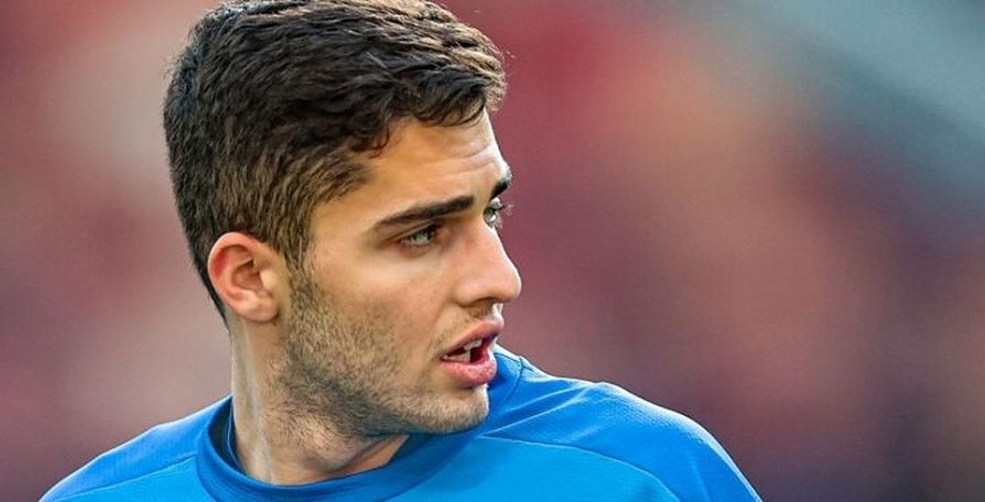 Arsen Zakharyan to stay at Dynamo Moscow