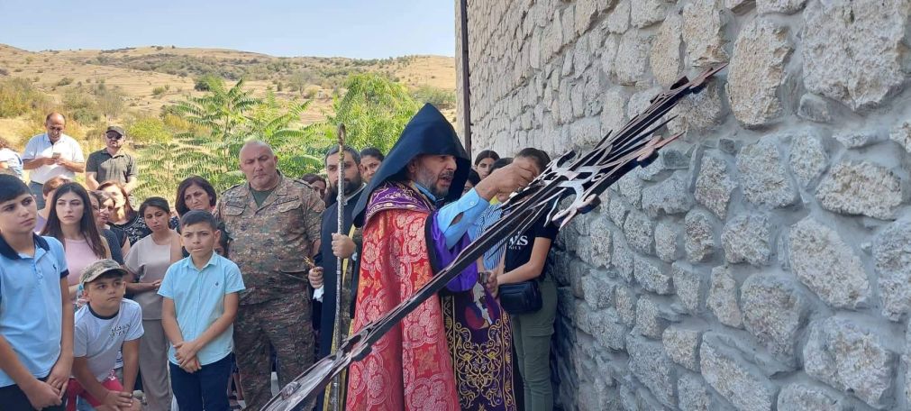 Church cross consecrated in Artsakh village