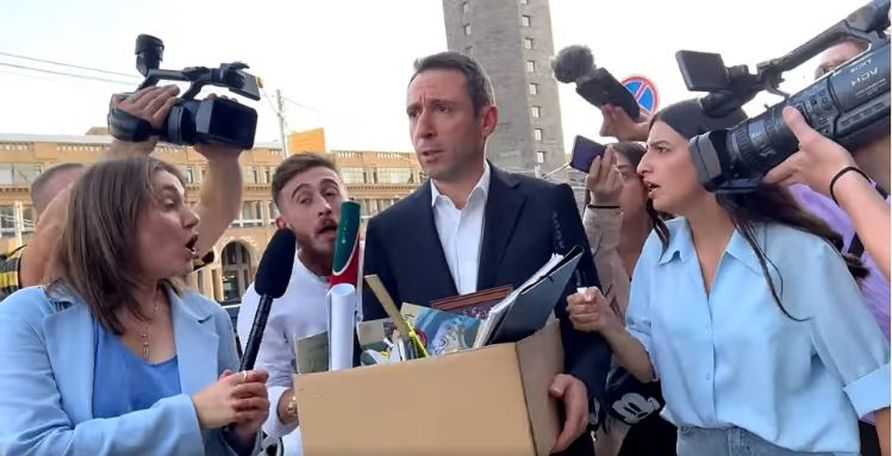 Марутян советует искать Марукяна у черного хода