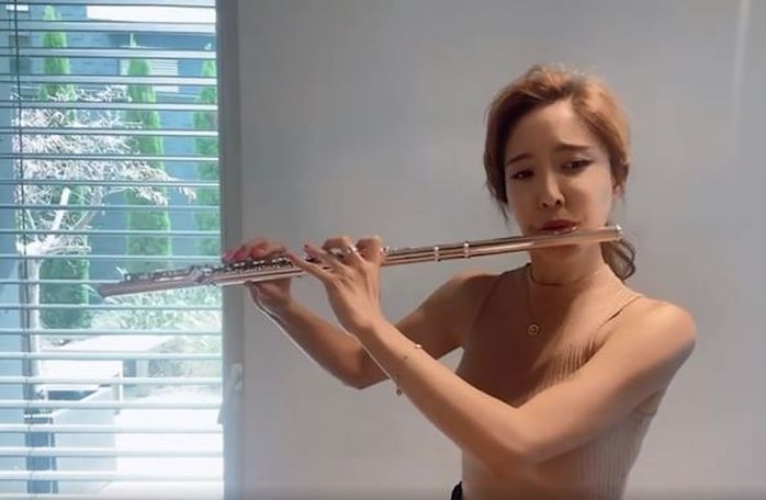 Superstar flutist Jasmine Choi says looking forward to Armenia trip