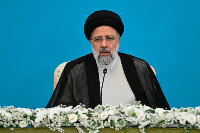 Any change in international borders in region unacceptable, Raisi tells Erdogan