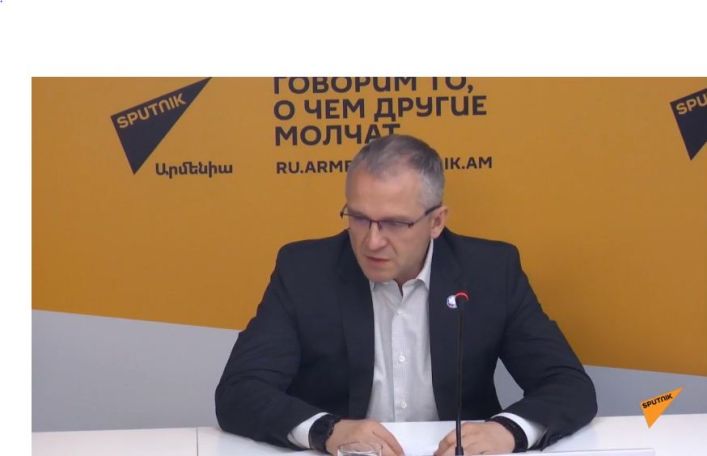 Մենք իրոք շատ ցավում ենք զինվորականների և խաղաղ բնակչության շրջանում հայ ժողովրդի կորստի համար. Դմիտրի Վոլվաչ