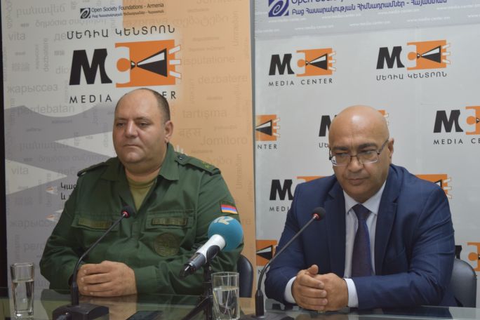 Э. Снгрян: Во время сигнала воздушной тревоги не нужно поддаваться панике