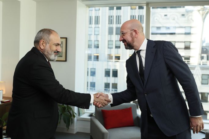 EU's Michel reiterates readiness to promote peace between Armenia and Azerbaijan