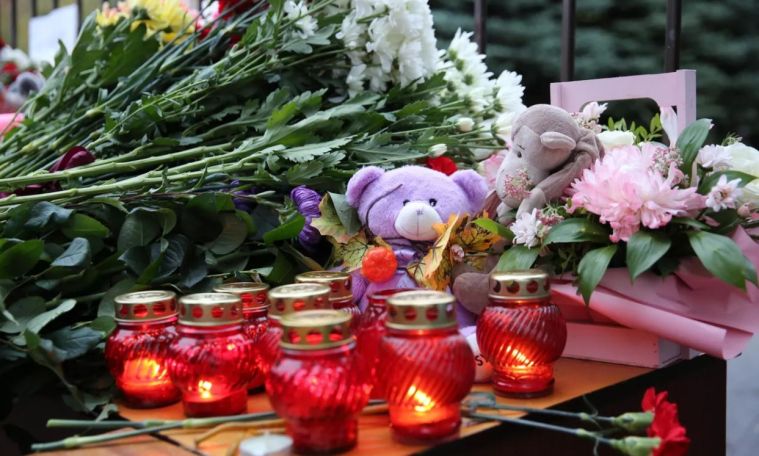 При стрельбе в ижевской школе погибли 17 человек – 11 детей и 6 взрослых