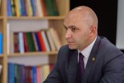 Pashinyan sacks fire safety watchdog chief
