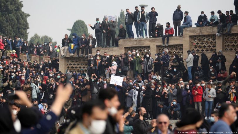 EU members plan sanctions against Iran over protests clampdown