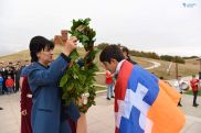 European boxing champion gets hero's welcome in Artsakh
