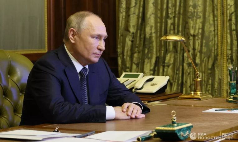 Путин заявил о готовности поставлять энергоресурсы в Европу осенью и зимой