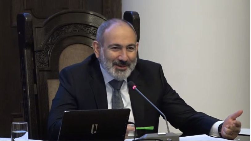Թոռնիկներն առիթից օգտվել են և միջազգային առևտրային համակարգերից առևտուր են արել տատիկների և պապիկների քարտերով. Փաշինյան
