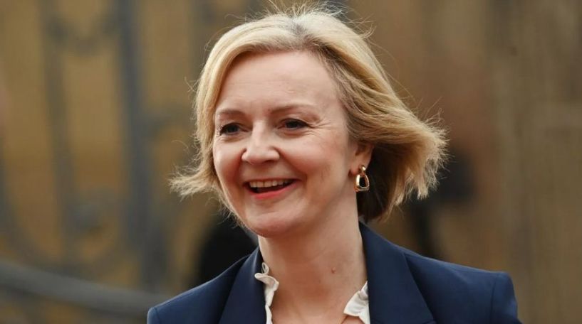 Kwasi Kwarteng believes Liz Truss 'will be gone in a few weeks'